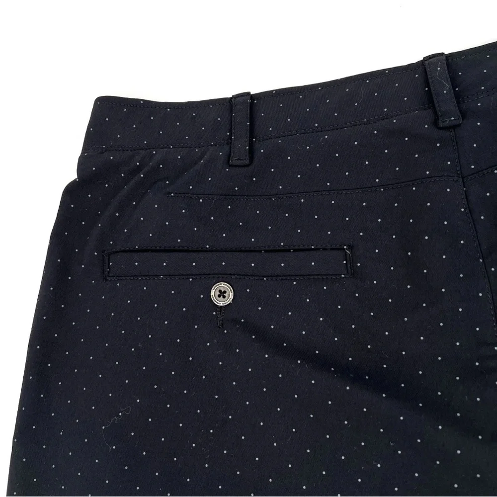 Under Armour Golf Shorts Mens Size 40 Black Polka Dot HeatGear Loose Fit 11in